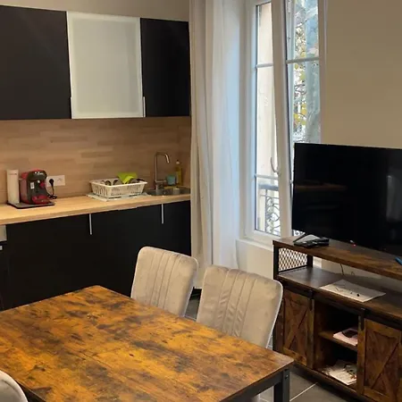 Apartment Paris - La Defense *