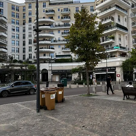 Paris - La Defense La Garenne-Colombes